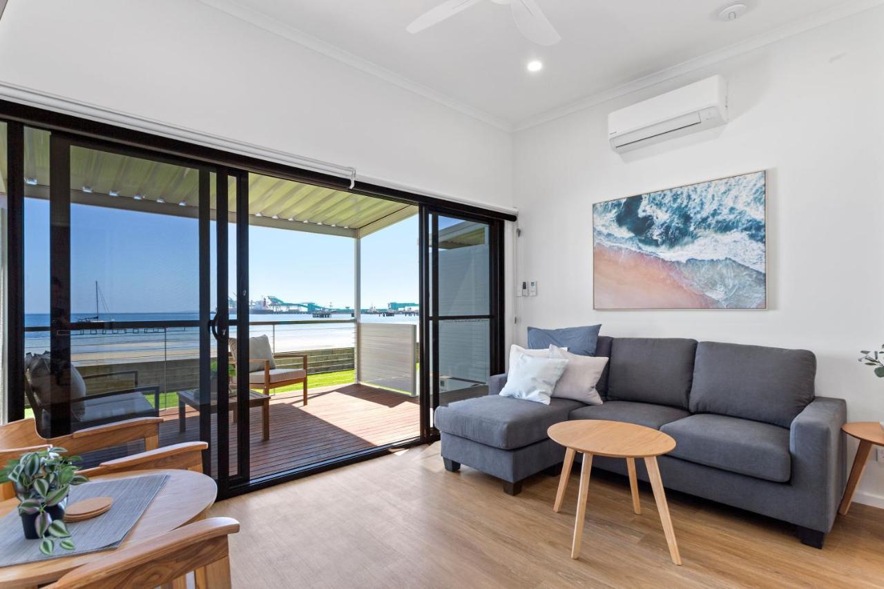 Port Lincoln Beachfront Apartments Экстерьер фото