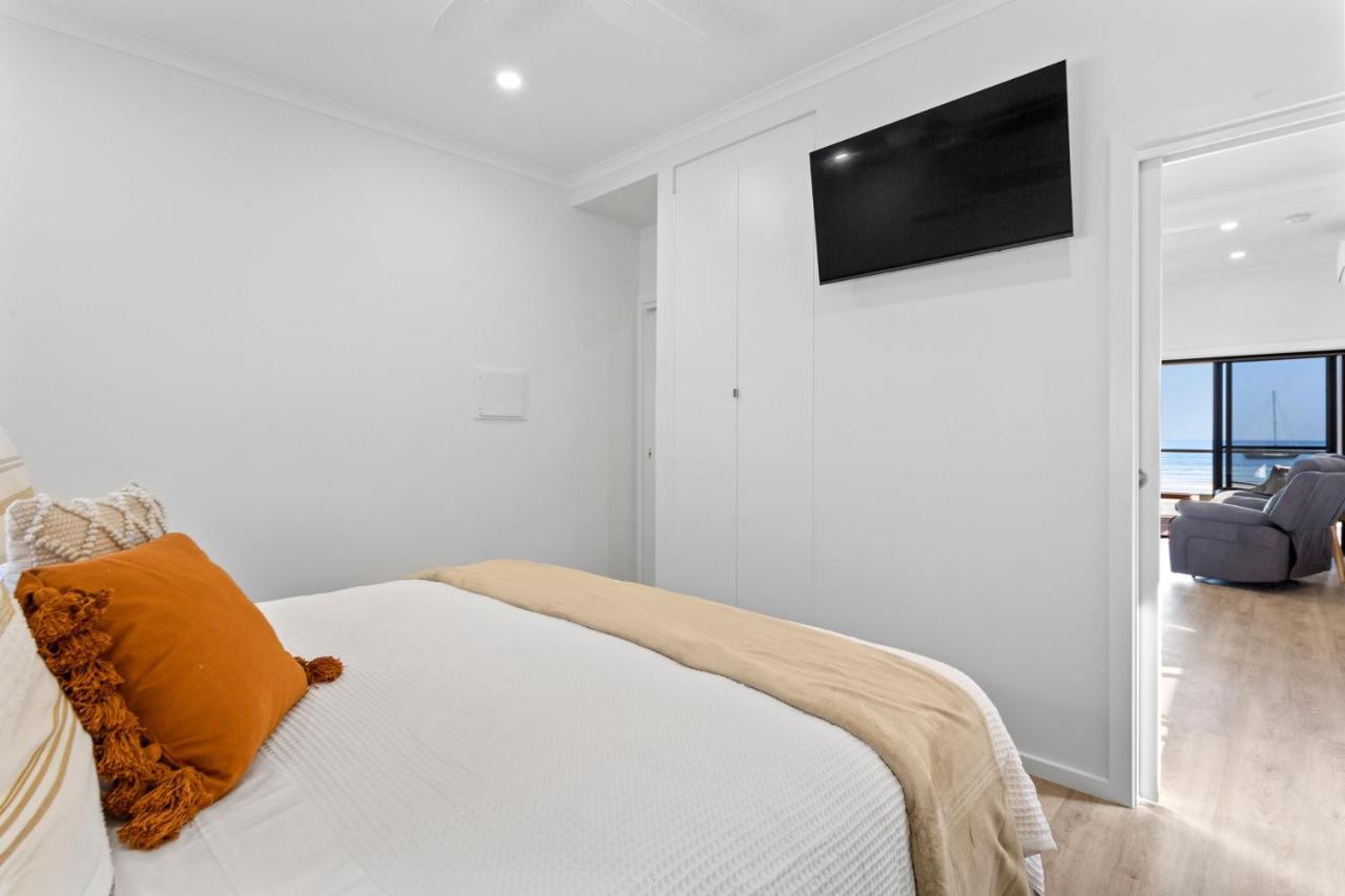 Port Lincoln Beachfront Apartments Экстерьер фото