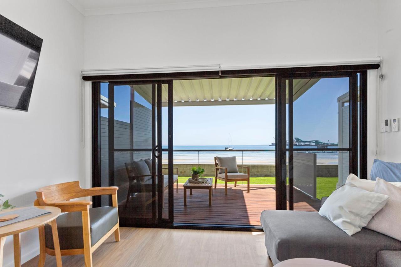Port Lincoln Beachfront Apartments Экстерьер фото